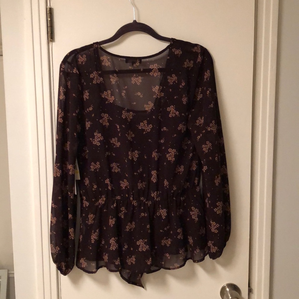 Blouse - Picture 2 of 5